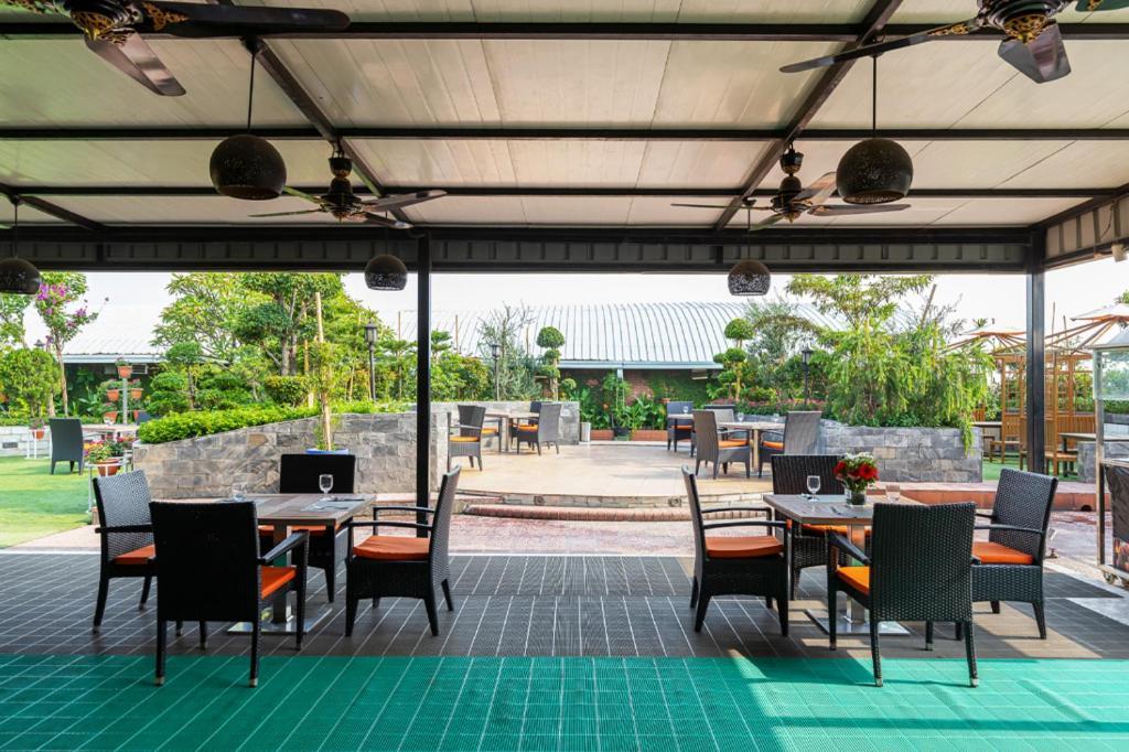 Dhaka Regency Hotel & Resort Esterno foto